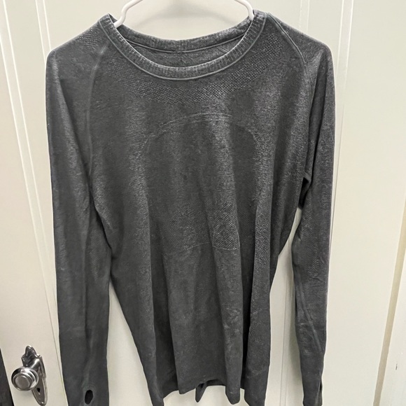 Lululemon athletica run swiftly long-sleeve. - Picture 3 of 3